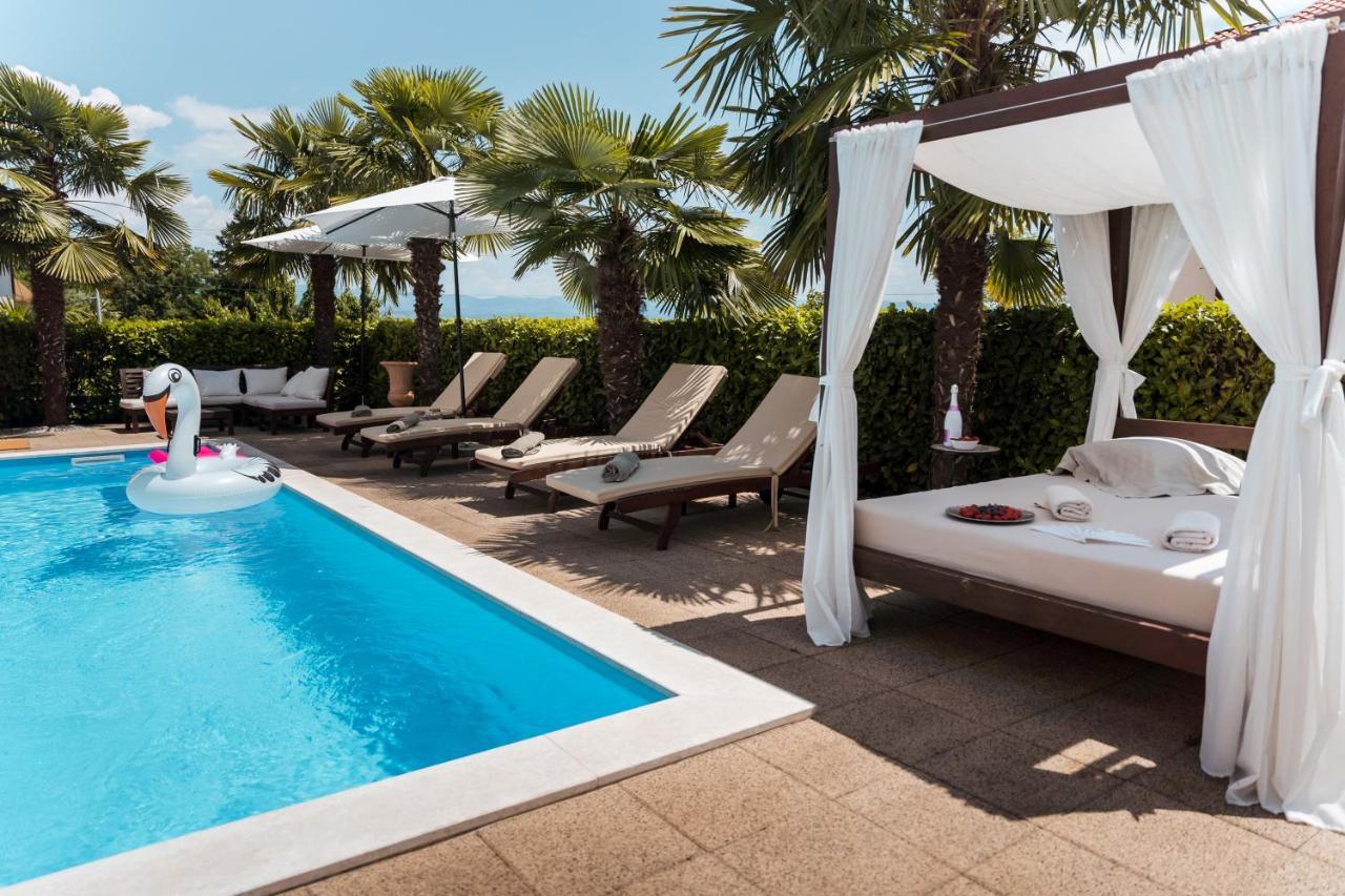 Apartments Villa Chiara Opatija Ičići Extérieur photo