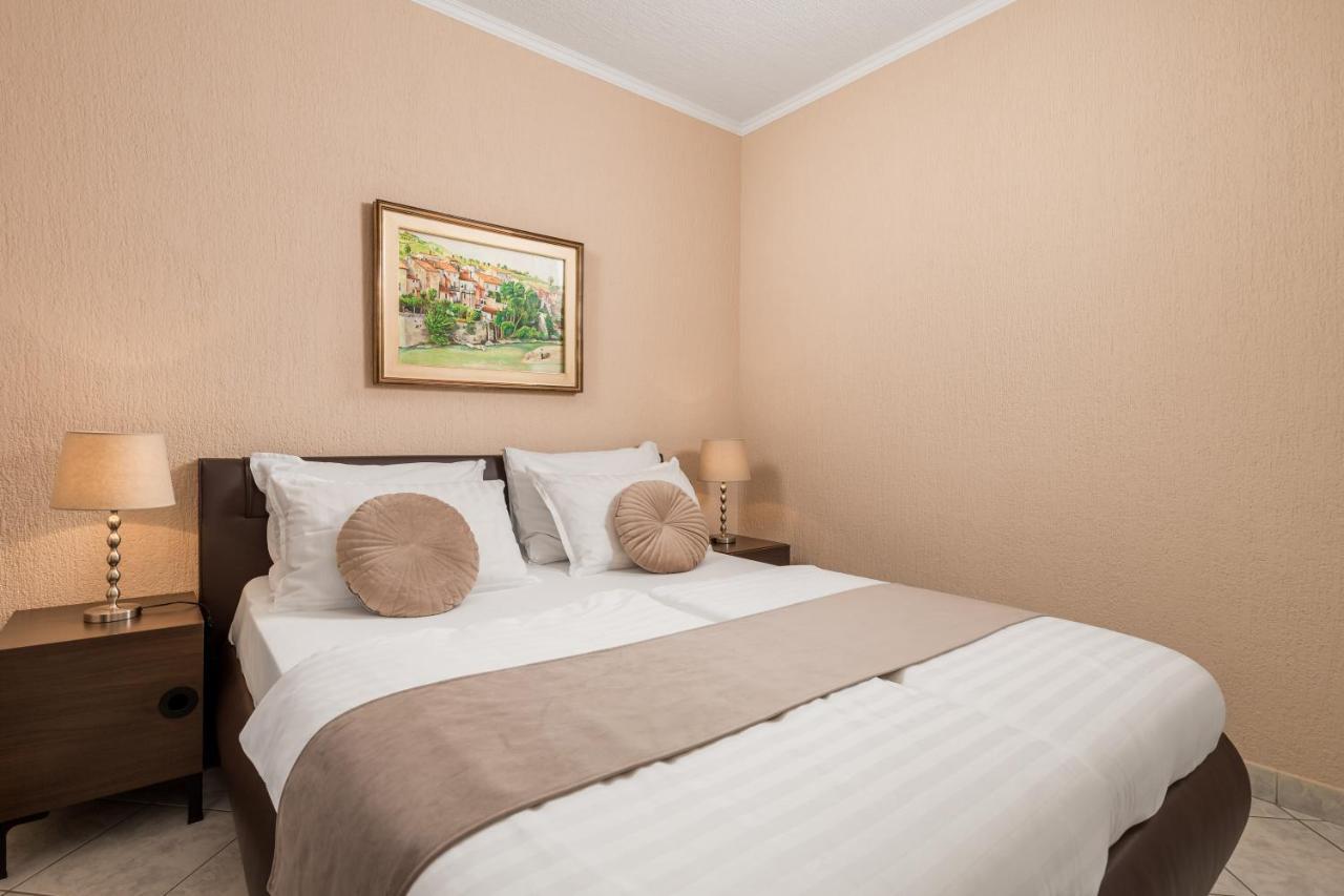 Apartments Villa Chiara Opatija Ičići Extérieur photo