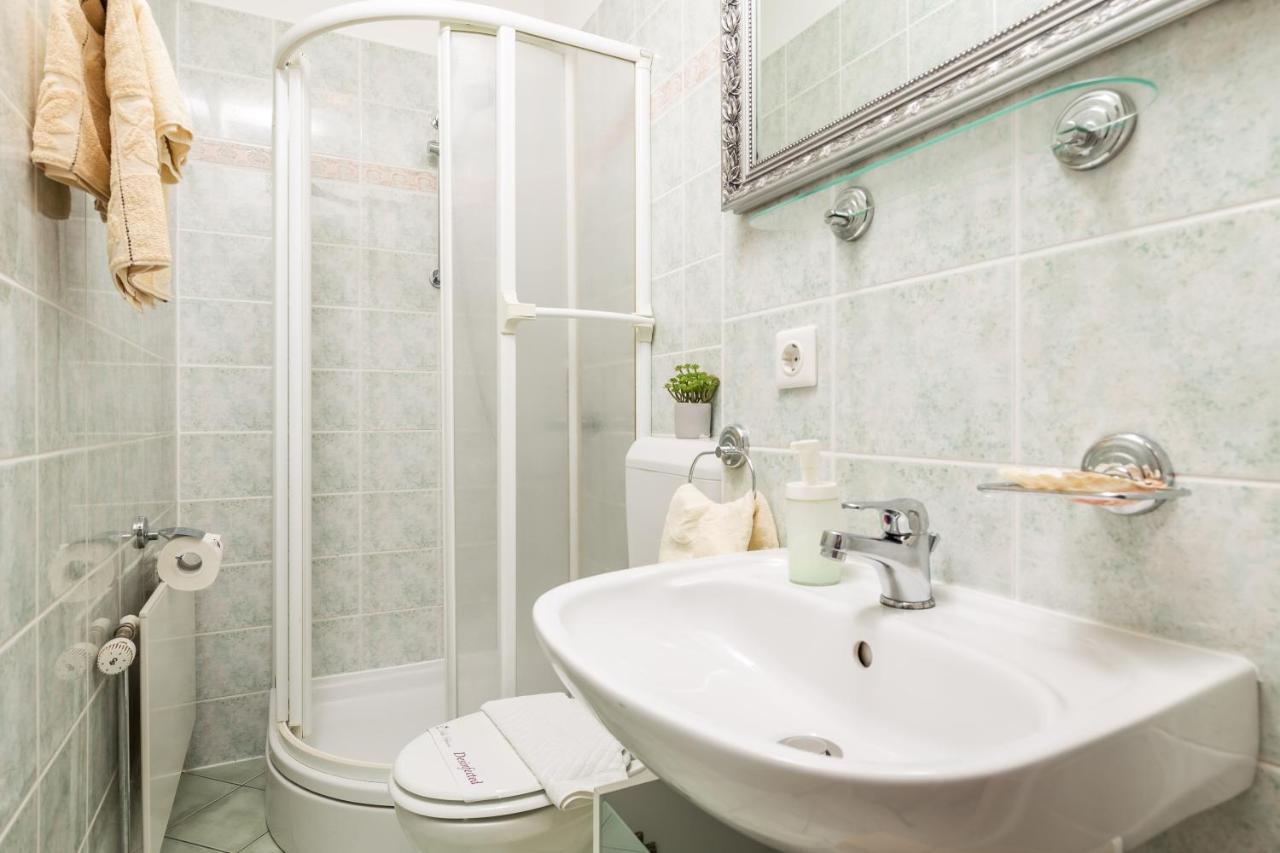 Apartments Villa Chiara Opatija Ičići Extérieur photo